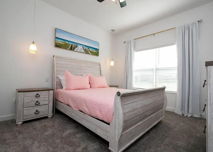 Gorgeous 4Bd With Pool At Storey Lake Resort 4475