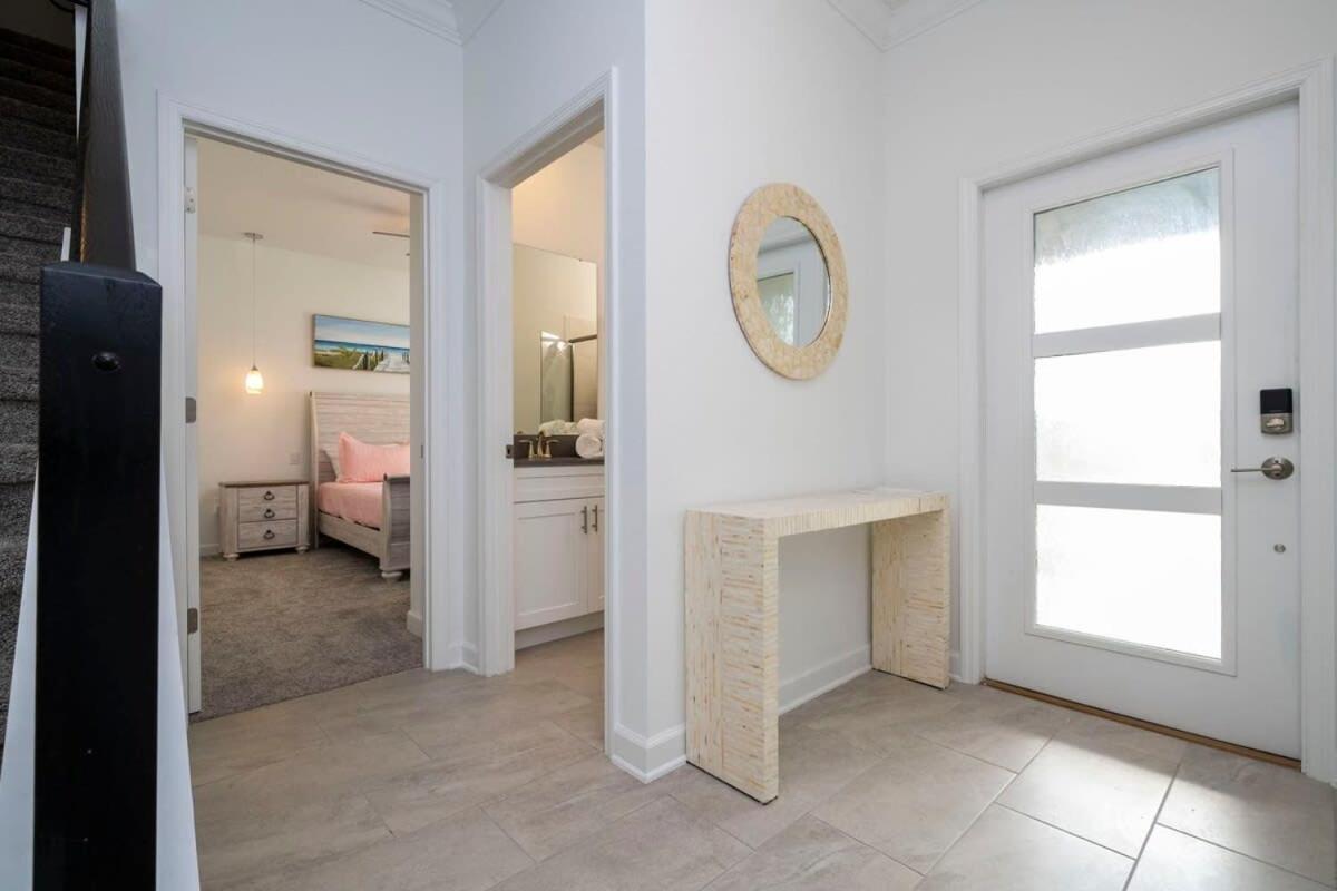 Hébergement de vacances Gorgeous 4bd With Pool At Storey 4475