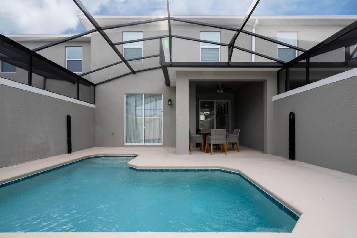 Hébergement de vacances Gorgeous 4bd With Pool At Storey 4475 Kissimmee
